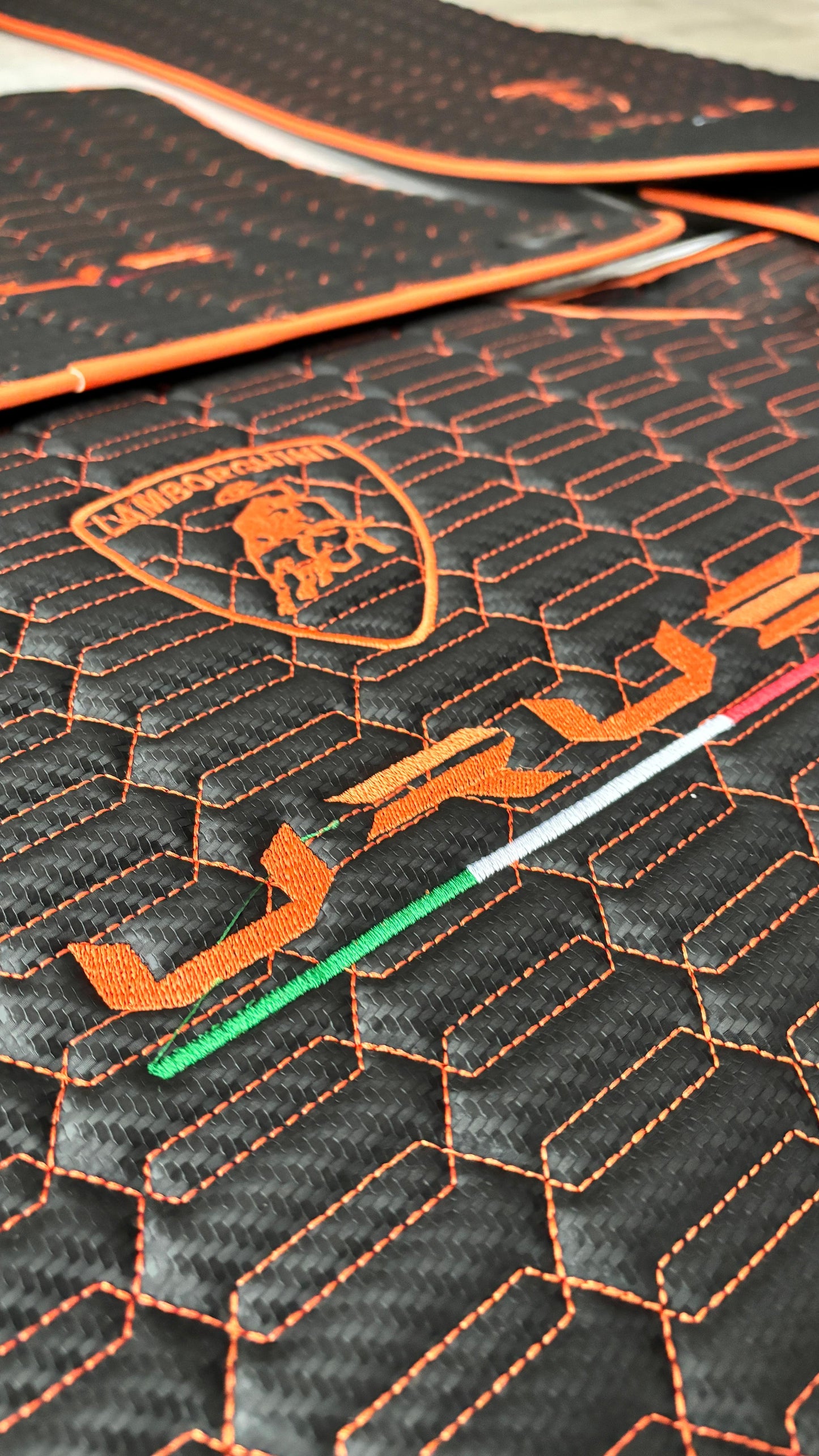 For Lamborghini URUS Trunk Mat+Car Floor Mats+2 Pieces Lumbar Cushion All Set Leather for all URUS Waterproof Carpet Liner
